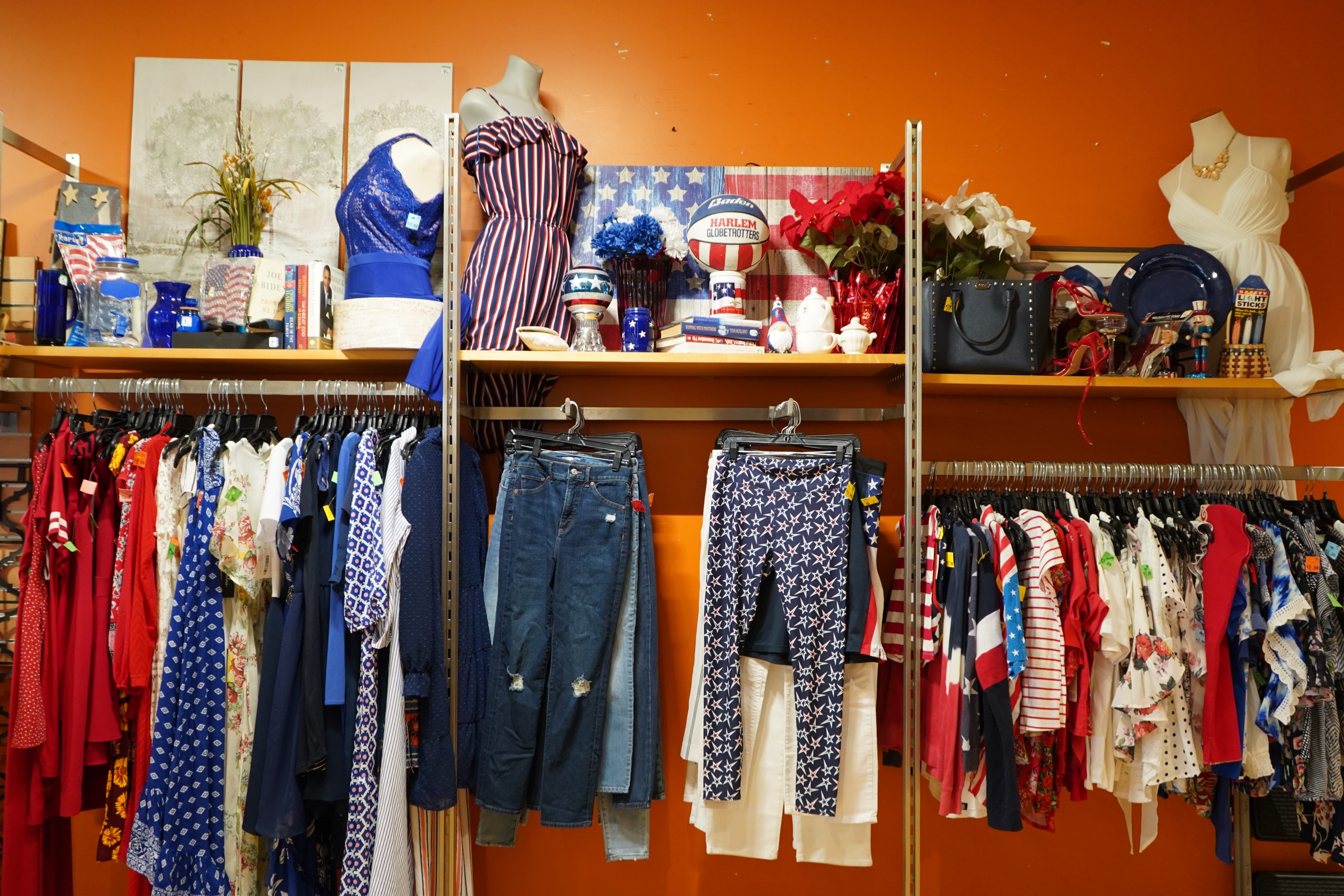  Red, White & Thrifted